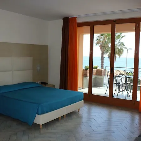 Taormina Calipso 3*