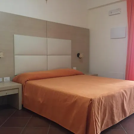 Taormina Calipso Маццео
