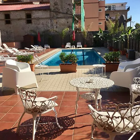 Hotel Calipso Mazzeo